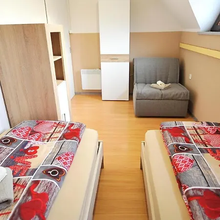 Aparthouse Supreme With Terme Catez Swimming Pools Tickets 아파트 카테즈 옵 사비