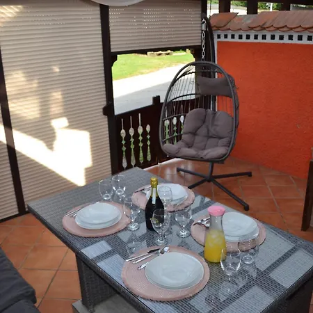 Apartment Aparthouse Supreme With Terme Catez Swimming Pools Tickets