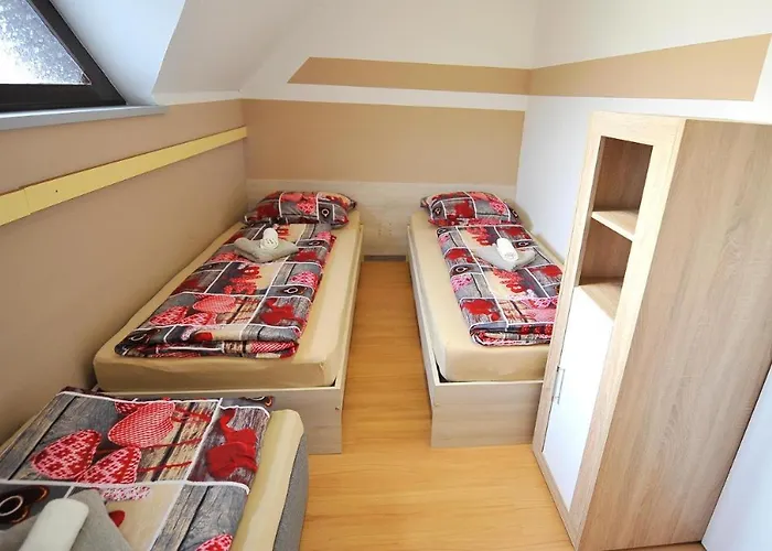 شقة Aparthouse Supreme With Terme Catez Swimming Pools Tickets *