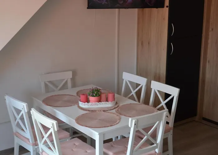 Lejlighed Aparthouse Supreme With Terme Catez Swimming Pools Tickets