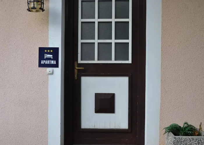 Aparthouse Supreme With Terme Catez Swimming Pools Tickets * Catez ob Savi